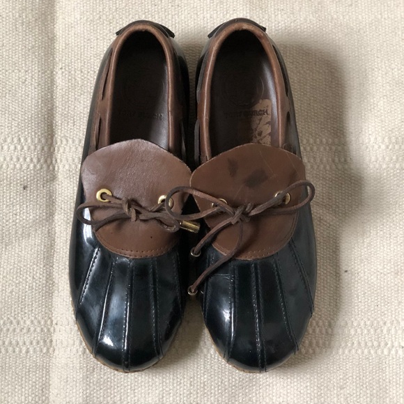 Tory Burch duck rain shoes; Women's Bean Boots, Rubber Moc - Picture 4 of 6